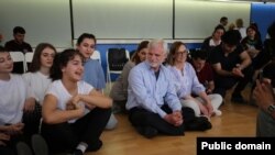 ABŞ səfiri DanceAbility Azerbaijan performans qrupunun seminarında (Mənbə: ABŞ səfirliyi)