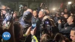 Razgovori predstavnika građana i policije ispred sedišta policije