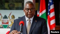 Waziri wa Ulinzi wa Marekani Lloyd Austin akizungumza na waandishi wa habari huko Nairobi, Kenya Septemba 25, 2023. Picha na REUTERS/Monicah Mwangi.