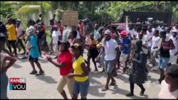 Manifestan nan Sid Ayiti Mande Ouvèti Pò Sen Louis a