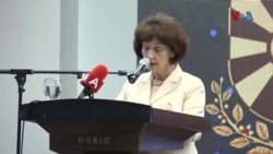 Мојот план е градење на добрососедски односи, рече Сиљановска Давкова за односите со Грција