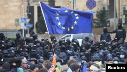 Ցույցեր Թբիլիսիում, Վրաստան