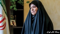 سکینه سادات پاد عضو سابق ستاد انتخاباتی ابراهیم رئیسی در مشهد، با حکم رئیسی به سمت «مسئول پیگیری حقوق و آزادی‌های اجتماعی» منصوب شد.