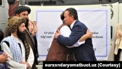 Surxondaryo viloyati hokimi Ulug‘bek Qosimov boshchiligidagi delegatsiya O‘zbekiston xalqi nomidan Afg’oniston xalqiga insonparvarlik yordami yetkazdi, 25-aprel, 2024 