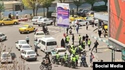 İrşad Patrulu İran küçələrinə qayıdıb