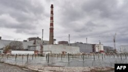Pembangkit Listrik Tenaga Nuklir Zaporizhzhia di Ukraina timur yang dikuasai pasukan Rusia (foto: dok). 