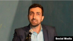 علیرضا آزاد آملی، استاد اخراجی دانشگاه فردوسی مشهد- برگرفته از صفحه اینستاگرام 