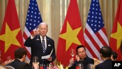 Од непријател до пријател: Администрацијата на Бајден бара поблиски врски со Виетнам, сосед на храбрата Кина