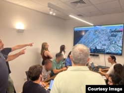 以色列志愿者组成的“平民作战室”(Civilian War Room)“在一周内建立了一个类似中国所使用的辨识与追踪系统。”(“平民作战室”提供)