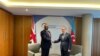Böyük Britaniya və Azərbaycan xarici işlər nazirləri əlaqələrin genişləndirilməsini müzakirə edib