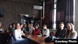 Kenan Kraković sa učenicima