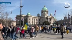 Serbiyada Ukraynaya dəstək yürüşü keçirilib