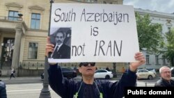 Berlində Xordad hadisələrinin ildönümü münasibəti ilə aksiya keçirilib (Foto Güney Azərbaycanın Səsi internet resursunundur)
