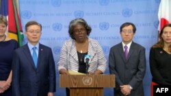 린다 토머스-그린필드 유엔주재 미국대사가 지난달 28일 유엔 안보리의 대북제재위 전문가패널 임기 연장 표결에 앞서 미국과 한국, 일본, 영국, 프랑스, 스위스, 슬로베니아, 에콰도르, 몰타 등 9개국이 서명한 공동성명을 낭독했다.