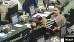 مجلس شورای اسلامی دایره شمول «مالیات» برای شهروندان را افزایش داد.