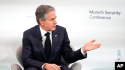 Menteri Luar Negeri AS Antony Blinken berbicara di Konferensi Keamanan Munich, Sabtu (18/2). 