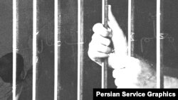 وزارت آموزش و ورورش در شرایطی از نام شورای تشکل‌های صنفی فرهنگیان ایران برای تشویق معلمان، دانش آموزان و خانواده های آنها به شرکت در انتخابات اشتفاده کرده است که دهها تن از معلمان به اتهام های امنیتی زندانی و یا در انتظار اجرای احکام زندان خود هستند.