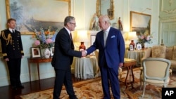 Starmer da Sarki CHarles III