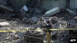 
پاکستان پرله پسې ويلي چې په افغانستان کې د طالبانو له واکمنېدو وروسته پاکستان کې ترهګريز يدونه سېوا شوي او د بهرنيو چارو وزارت ترمخه په دغه بريدونو کې وسله وال د امريکې نه پاتې وسله کاروي