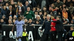 ፋይል፡ የሪያል ማድሪድ የእግር ኳስ ተጫዋች ቪኒሲየስ ጁኒየር 