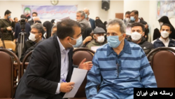 جمشید شارمهد، شهروند دوتابعیتی ایرانی-آلمانی و فعال سیاسی مخالف جمهوری اسلامی که توسط قوه قضائیه به اعدام محکوم شده است.