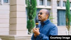 የኢትዮጵያ ጠቅላይ ሚኒስትር አብይ አሕመድ አማራ ክልል ደሴ ከተማ፣ ሰኔ 22 ቀን 2016 ዓ.ም./ ፎቶ ጠቅላይ ሚኒስትሩ ፌስቡክ ገጽ