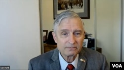 브루스 베넷 랜드연구소 선임연구원이 21일 VOA 조은정 기자와 화상으로 인터뷰했다.