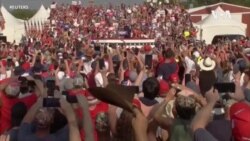 트럼프, 유세 중 총격…”상태 괜찮아” 바이든 “역겨운 정치 폭력 규탄”