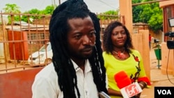 Ibrahim Simporé dit Ras Simposh, promoteur du festival international de musique pour l’environnement, Ouaga le 17 08 23 (VOA/Lamine Traoré)