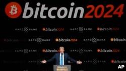 FILE - Donald Trump, saat berpidato di Konferensi Bitcoin 2024 di Nashville, Tennesse, Sabtu, 27 Juli 2024. (Mark Humphrey/AP)