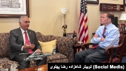 شاهزاده رضا پهلوی و سناتور ریچارد بلومنتال