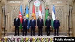 İlham Əliyev, Emoməli Rəhmon, Kasım-Jomart Tokayev, Sadır Japarov, Serdar Berdiməhəmmədov və Şavkat Mirziyoyev (Mənbə:kabar.kg )