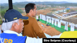 Presiden memberikan target bahwa pembangunan 36 rumah menteri di IKN harus selesai pada Juni 2024. (Foto: Courtesy/Biro Setpres)