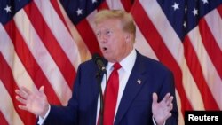 Donald Trump na konferenciji za novinare u Trumpovoj kuli u New Yorku 31. maj 2024. (REUTERS/Brendan McDermid)