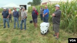 เกษตรกรร่วมเรียนรู้การใช้เทคโนโลยีอัตโนมัติเพื่อการเกษตร