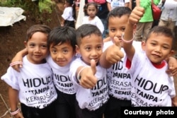 Anak-anak berhak tumbuh dengan baik, sehat dan bebas dari eksploitasi (foto: Alit Indonesia).