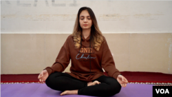 هدیه سادات، آموزگار افغان یوگا در تاجیکستان