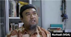 Hadi Masykur, mantan narapidana terorisme yang kisahnya didokumentasikan dalam film Kembali ke Titik dalam tangkapan layar.