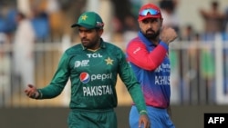 محمد نبی و بابر اعظم 