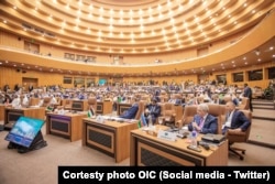 KTT OKI ke-15 di Banjul. (Foto: Courtesy)