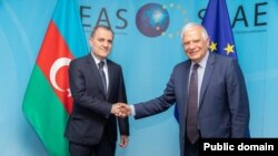 Ceyhun Bayramov və Cozef Borrel (Mənbə: Xarici Işlər Nazirliyi)