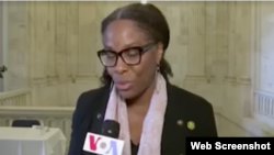 استیسی پلاسکت، نماینده جزایر ویرجین در مجلس نمایندگان آمریکا از حزب دموکرات
