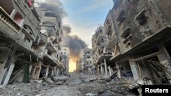 이스라엘군 공습으로 파괴된 팔레스타인 가자지구 자발리아 내 거리 (자료사진)