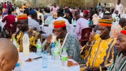 Le Burkina Faso fête la fin du ramadan et prient pour la stabilité