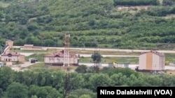 რუსული სამხედრო ბაზა. ხედი ოძისიდან