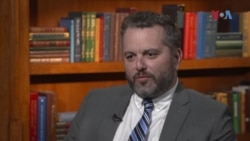 Интервју со професорот по економија и претставник на првата македонска банкарска академија АБИТ, Синиша Наумоски 