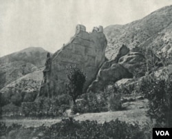 კავკასიძეების ციხე, ექვთიმე თაყაიშვილის ექსპედიციის ფოტო-ჩანახატი, 1917 წელი