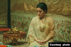 Jessica Januar ketika berperan sebagai Siti Alimah dalam serial musikal Nurbaya.(foto: courtesy).