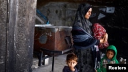 Дистрибуцијата на хуманитарна помош е запрена во Газа поради затворените гранични премини.