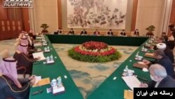 تصویر «نورنیوز» رسانه نزدیک به شورای عالی امنیت ملی جمهوری اسلامی ایران از مذاکرات ایران و عربستان در چین.